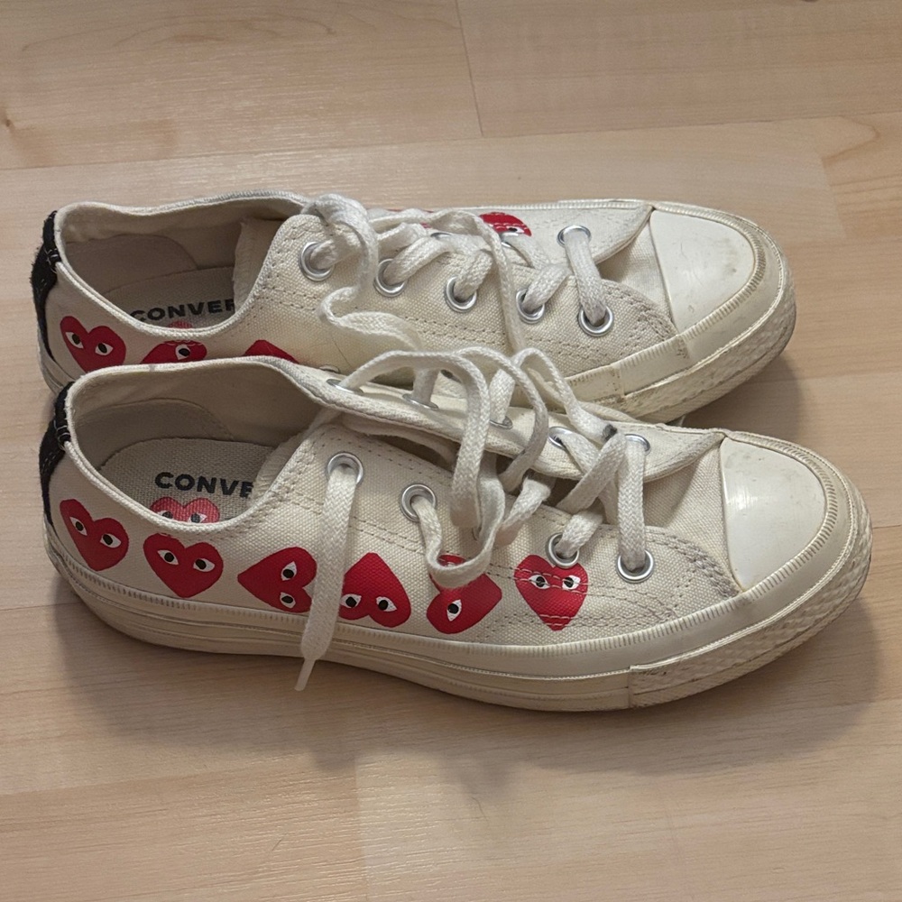 Comme des garçons converse